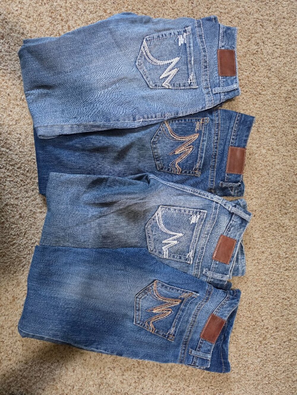 Lot of 4 Pairs of Women's Maurices Jeans Size 1/2 Short